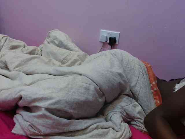 Sexyafricanah001 webcam