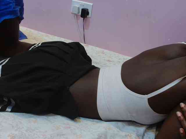 Sexyafricanah001 webcam