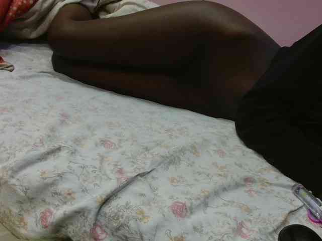 Sexyafricanah001 webcam