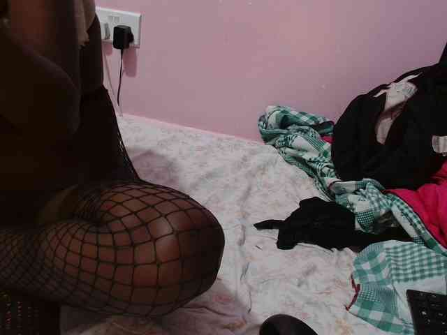 Sexyafricanah001 webcam