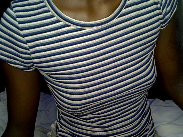 sexiesheea Live Cam on BongaCams