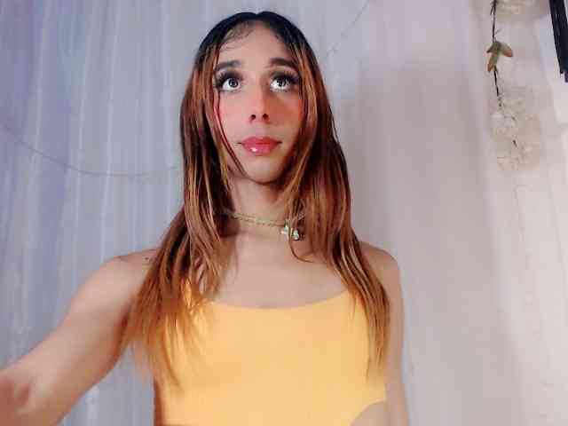 DaniellaSlut Live Webcam on BongaCams