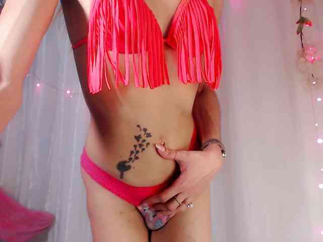 DaniellaSlut Live Webcam on BongaCams