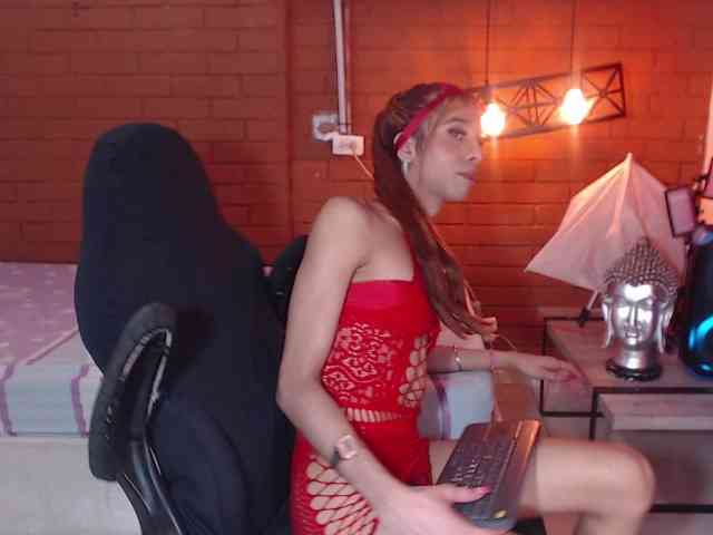 DaniellaSlut Live Webcam on BongaCams