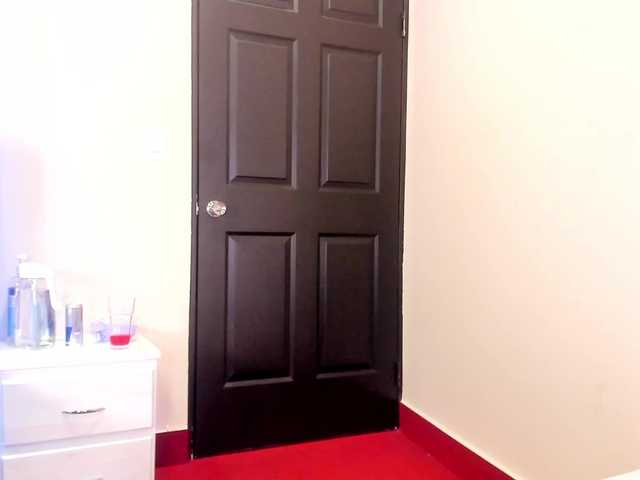 natyxo's BongaCams show and profile