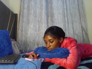 Fl0werssxoxo Porn Show