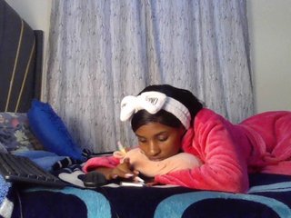 Fl0werssxoxo Porn Show