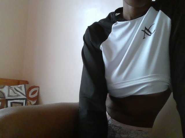 Fl0werssxoxo's BongaCams show and profile