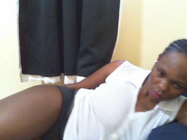 Teasequeen streaming now