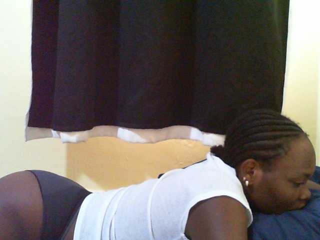 Teasequeen streaming on Webcambliss