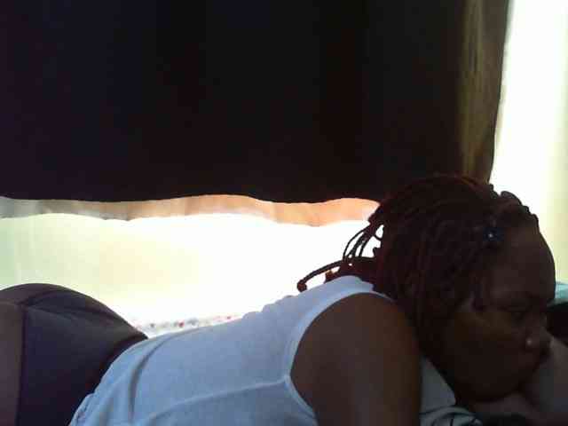 Teasequeen Live Webcam on BongaCams