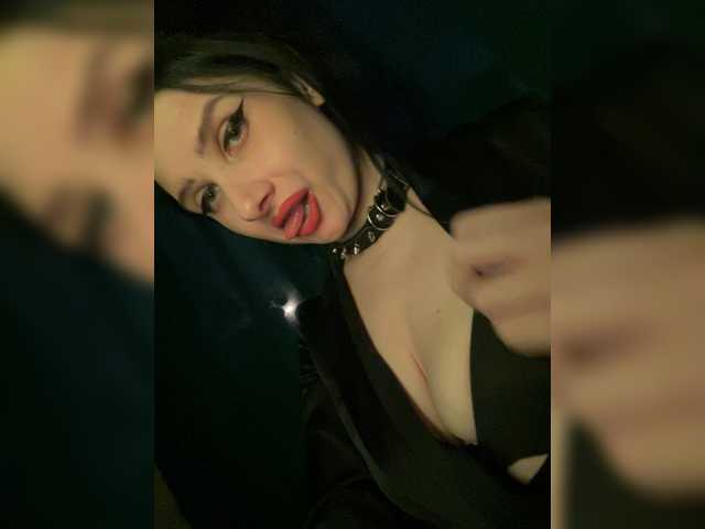 Miss-Meagggg – webcam model profile photo