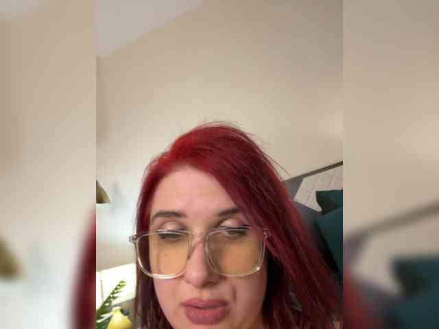 Miss-Meagggg Miss-Meagggg