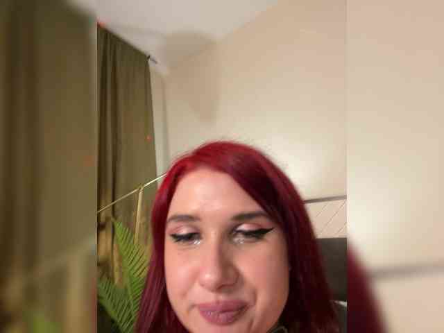 Miss-Meagggg Miss-Meagggg