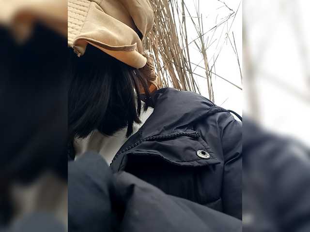 Clover6's BongaCams show and profile