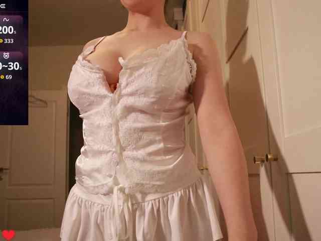 VictoriaVegas webcam