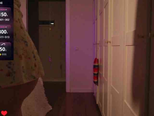 VictoriaVegas webcam