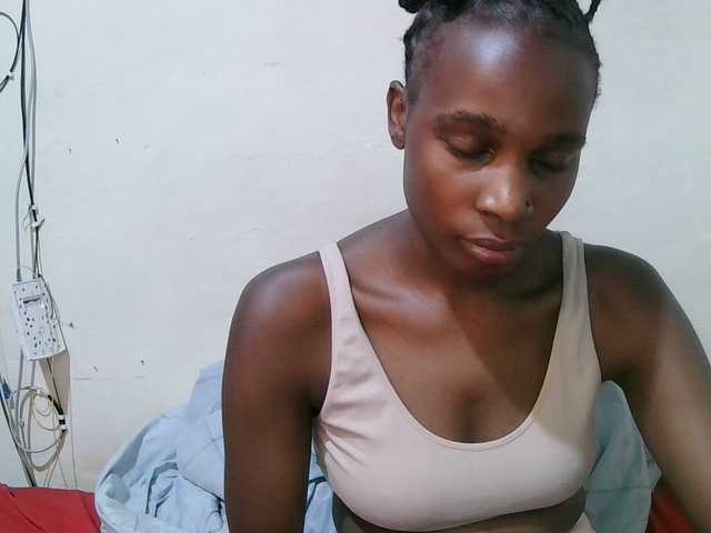 pritty-amber's BongaCams show and profile