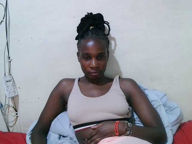 pritty-amber's BongaCams show and profile