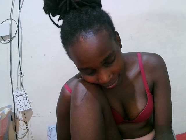 pritty-amber's BongaCams show and profile