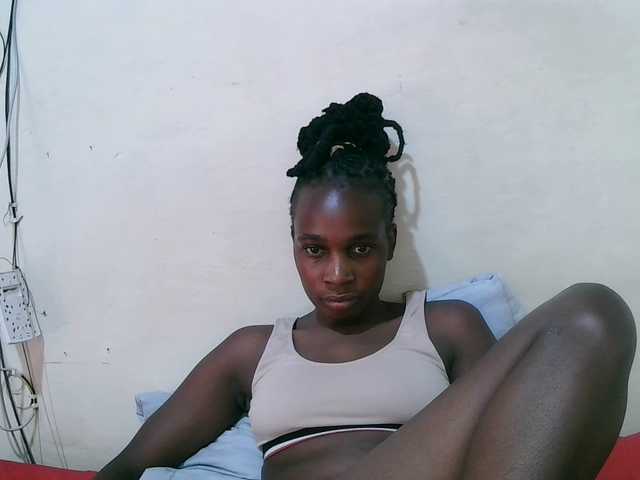 pritty-amber's BongaCams show and profile