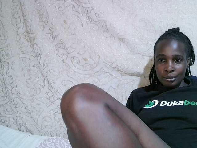 pritty-amber's BongaCams show and profile