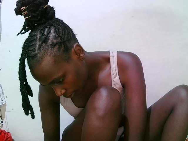 pritty-amber's BongaCams show and profile