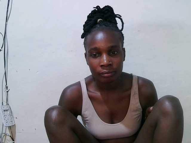 pritty-amber's BongaCams show and profile