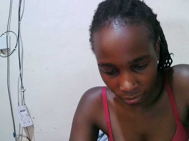 pritty-amber's BongaCams show and profile