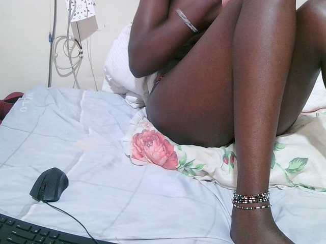 pritty-amber's BongaCams show and profile