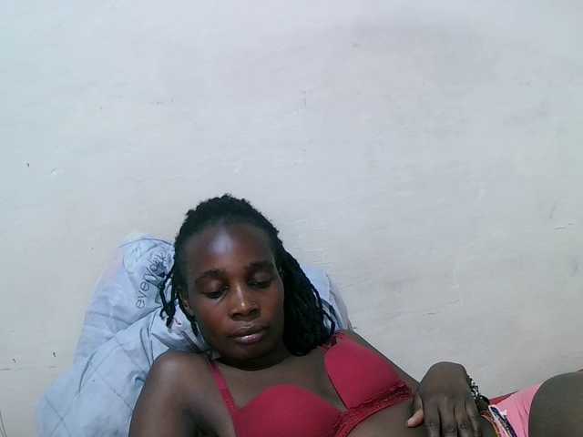 pritty-amber's BongaCams show and profile