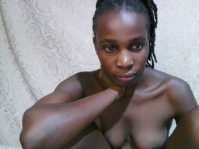 pritty-amber's BongaCams show and profile