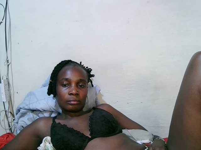 pritty-amber's BongaCams show and profile