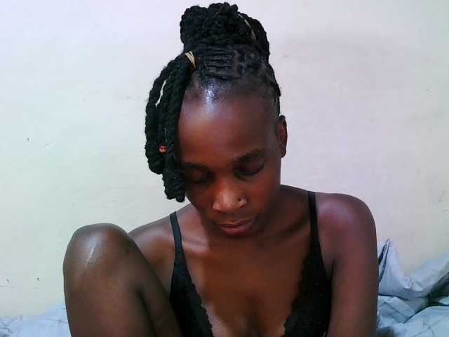 pritty-amber's BongaCams show and profile