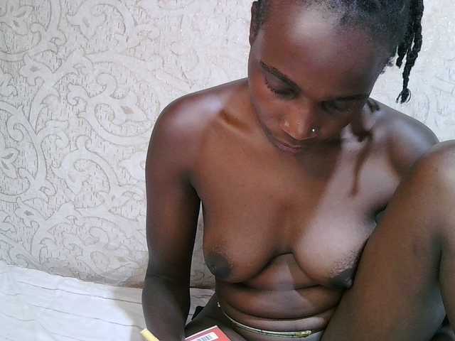 pritty-amber's BongaCams show and profile