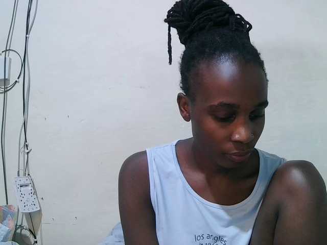 pritty-amber's BongaCams show and profile