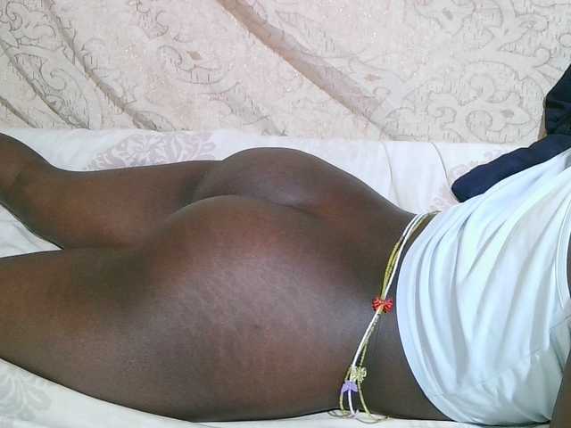 pritty-amber's BongaCams show and profile