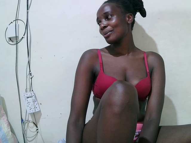 pritty-amber's BongaCams show and profile