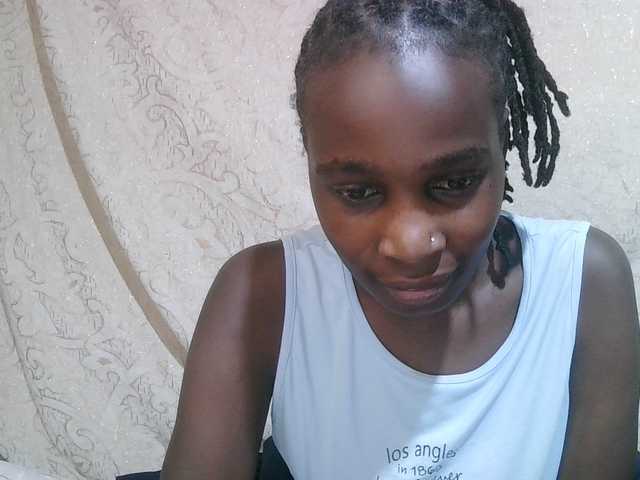 pritty-amber's BongaCams show and profile