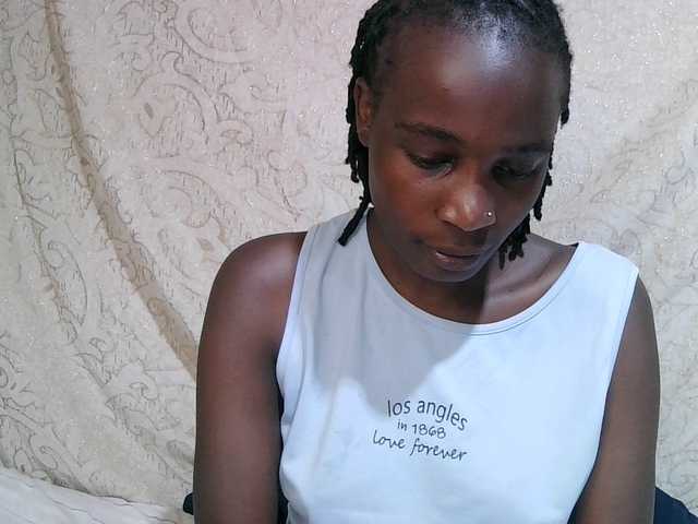 pritty-amber's BongaCams show and profile