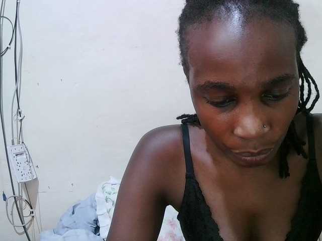 pritty-amber live cam profile