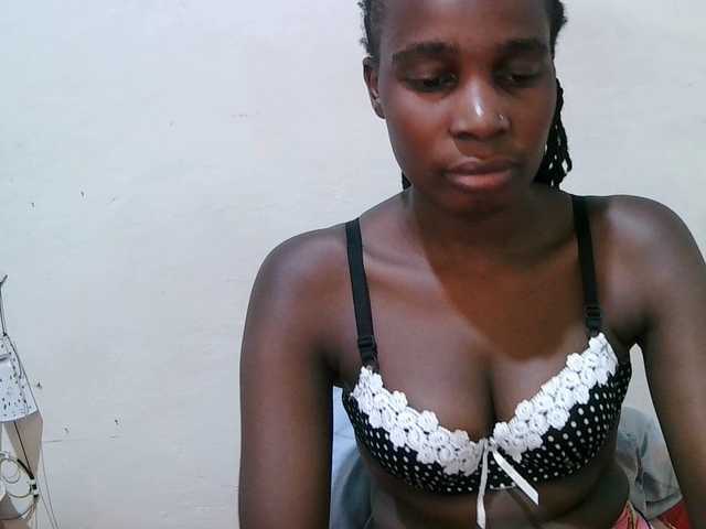 pritty-amber's BongaCams show and profile