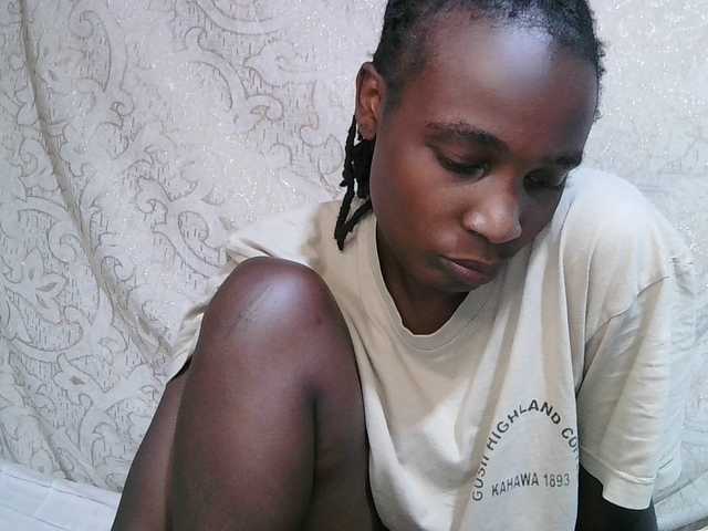 pritty-amber's BongaCams show and profile