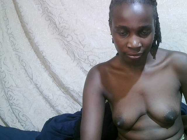 pritty-amber's BongaCams show and profile