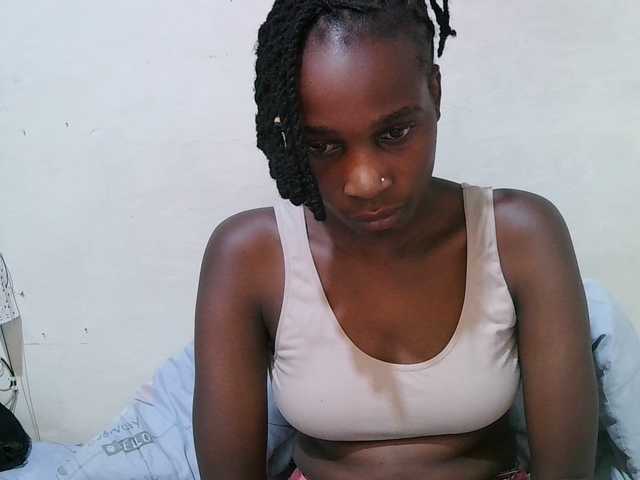 pritty-amber's BongaCams show and profile