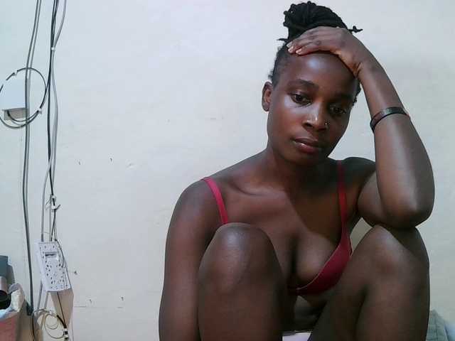 pritty-amber's BongaCams show and profile