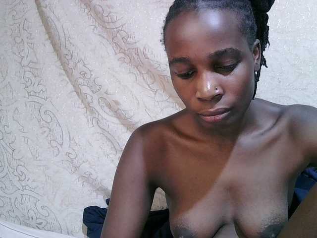 pritty-amber's BongaCams show and profile