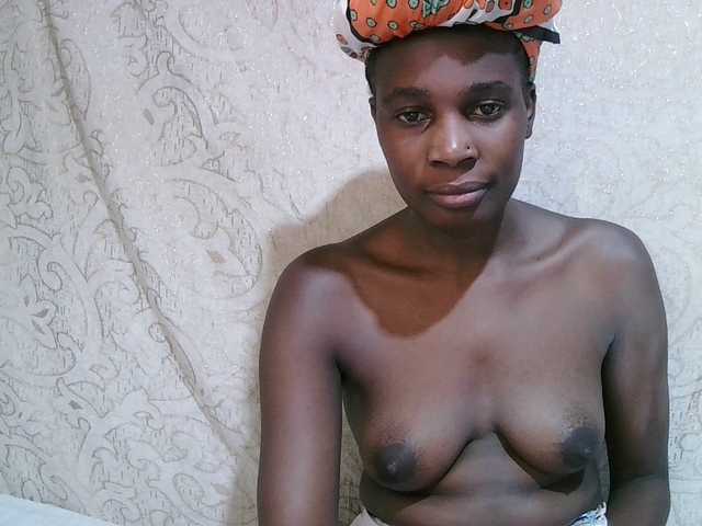 pritty-amber's BongaCams show and profile