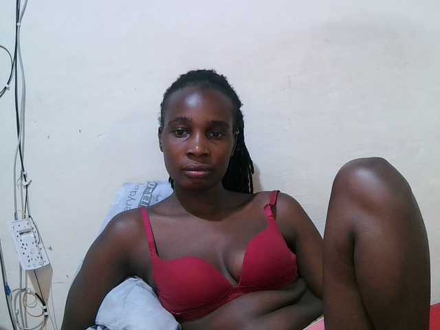 pritty-amber's BongaCams show and profile