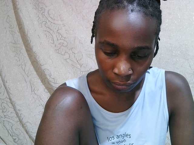 pritty-amber's BongaCams show and profile